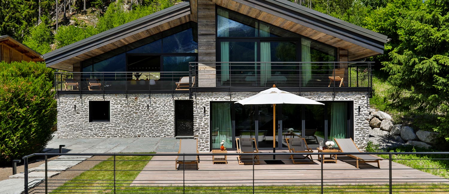 Home slide 4 light - BARNES Mont-Blanc - Immobilier de luxe, appartements et maisons de prestige