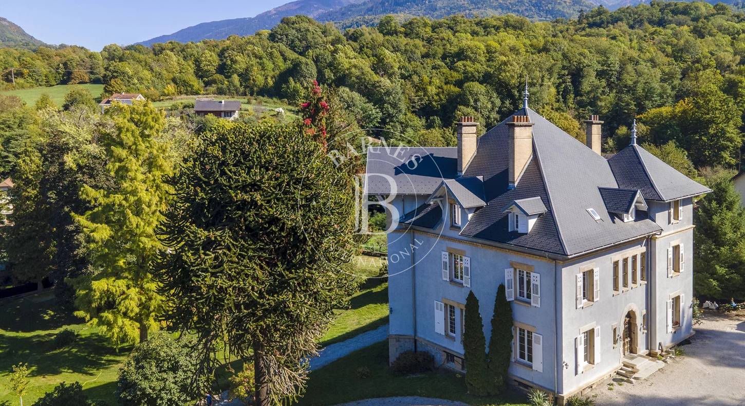 BARNES AIX-LES-BAINS - LA ROCHETTE - MAISON BOURGEOISE ENTIÈREMENT RÉNOVÉE