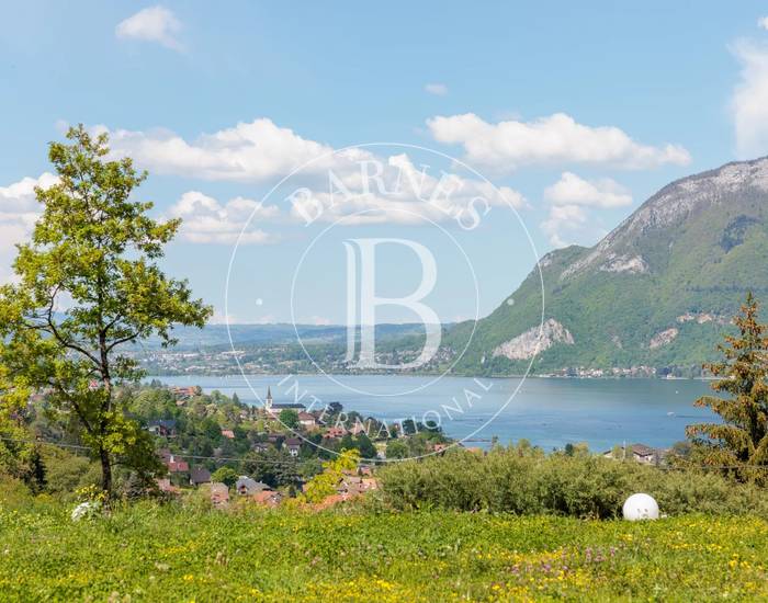 BARNES ANNECY - RIVE OUEST - VILLA  D'EXCEPTION  FRAIS REDUITS